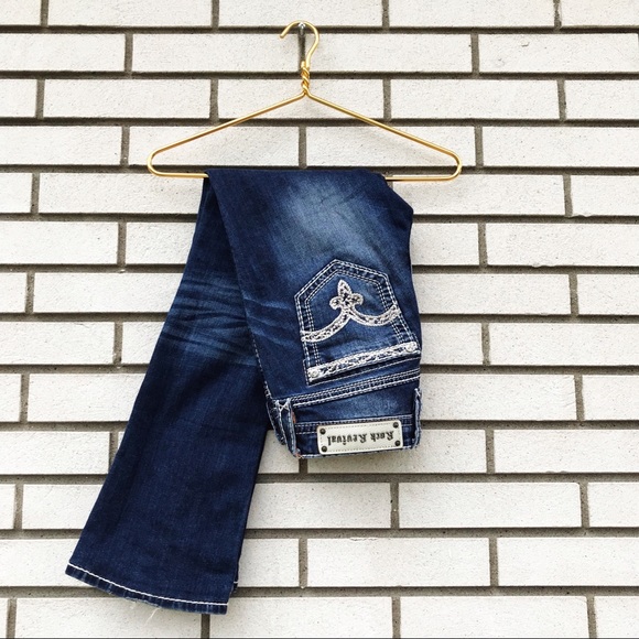 Rock Revival Denim - Rock Revival Signy Mid Rise Boot Jeans